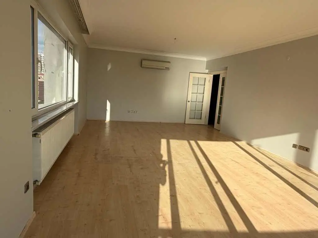 PENDİK DENİZPARK SİTESİ’NDE SOSYAL YAŞAMIN VE KONFORUN BULUŞTUĞU SATILIK 4+1 DAİRE 3