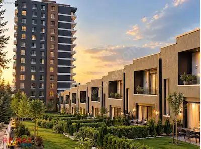ÇAKIRLAR SITE İÇERISINDE SATILIK VILLA...