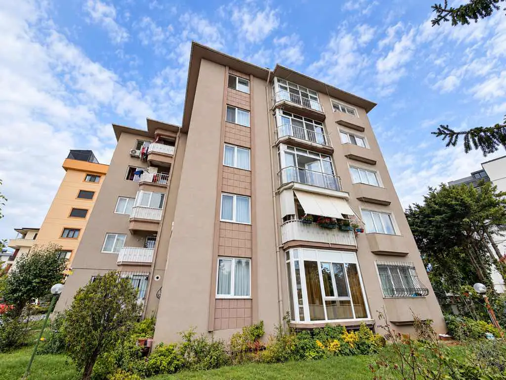 TUZLA POSTANE MAH. SAHİLE 5DK GENİŞ VE FERAH 3+1 KİRALIK DAİRE