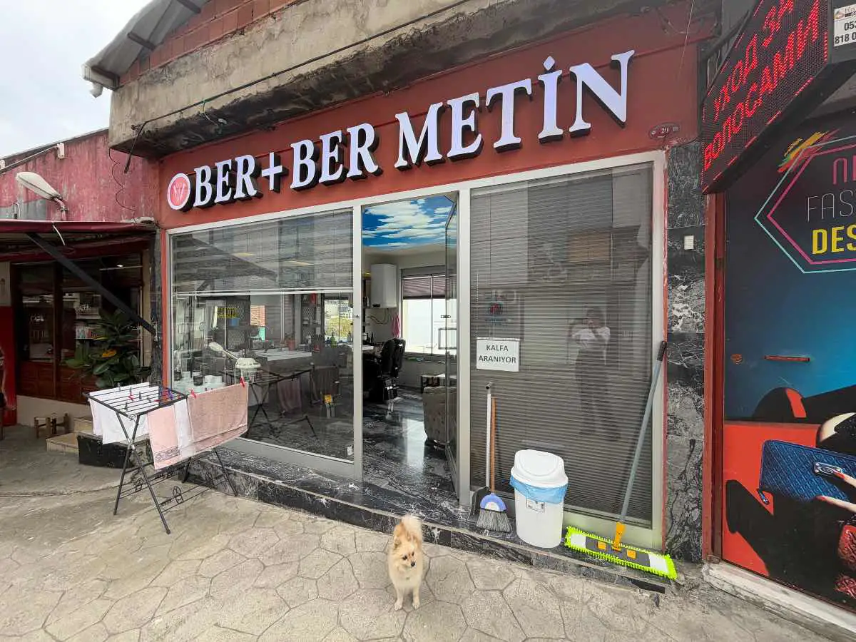 MEYDANDA DEVREN KIRALIK DÜKKAN
