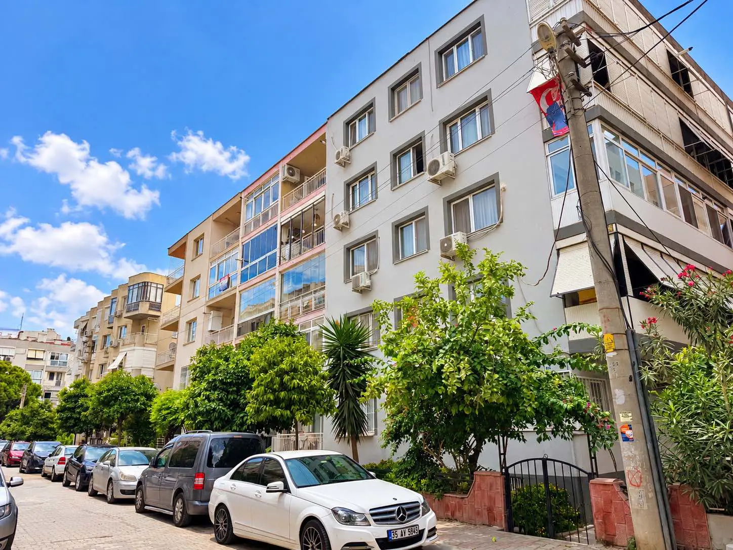BAHRİYE ÜÇOK’TA 3+1 | 115 M² NET | BALKONLU | 2 WC | KREDİYE UYGUN