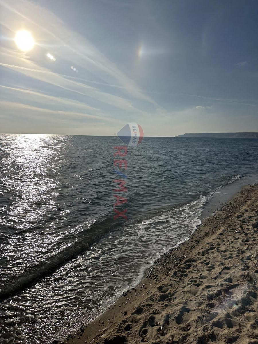 ERIKLI SAROS KÖRFEZINDE SITE IÇERISINDE SATILIK YAZLIK