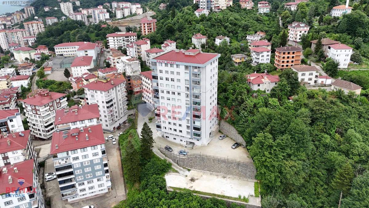 SÜRMENE ÇAMLICA MAHALLESİ'NDE SATILIK 2+1 DAİRE
