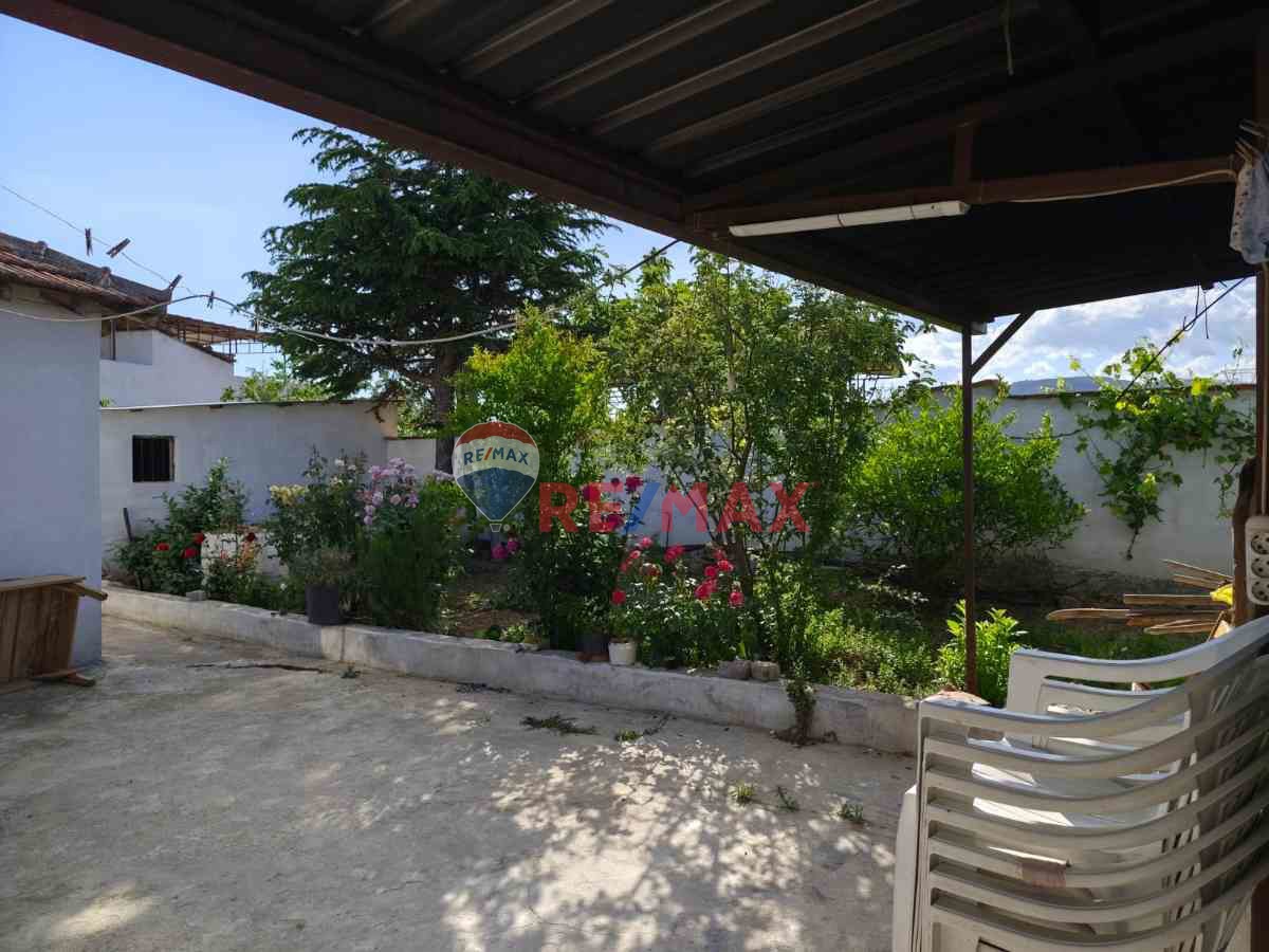 EDREMİT YAYLAÖNÜ MAH.'DE SATILIK MÜSTAKİL EV