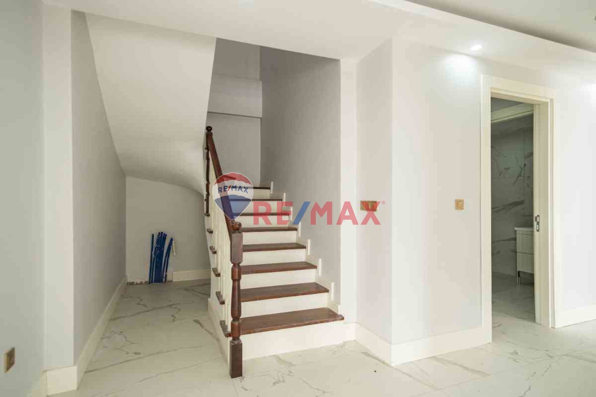 SELİMPAŞA KILIÇ CEYLAN COUNTRY'DE 5+1 SATILIK MÜSTAKİL VİLLA