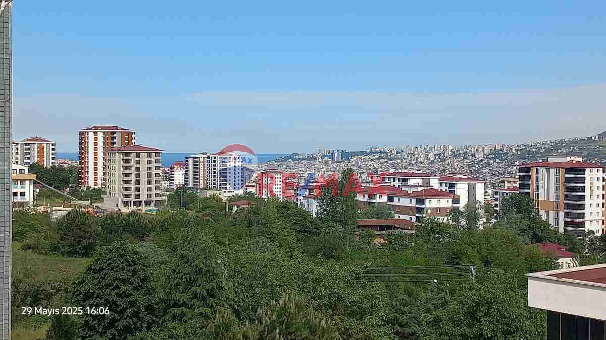 ARAŞTIRMA HASTANESİ'NE YAKIN SATILIK SİTE İÇERİSİNDE 2+1 ARA KAT DAİRE