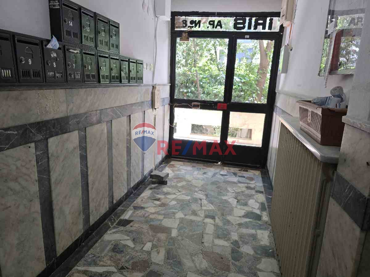 KADIKÖY BESTEKAR LEYLA SOKAKTA KİRALIK 3+1 DAİRE