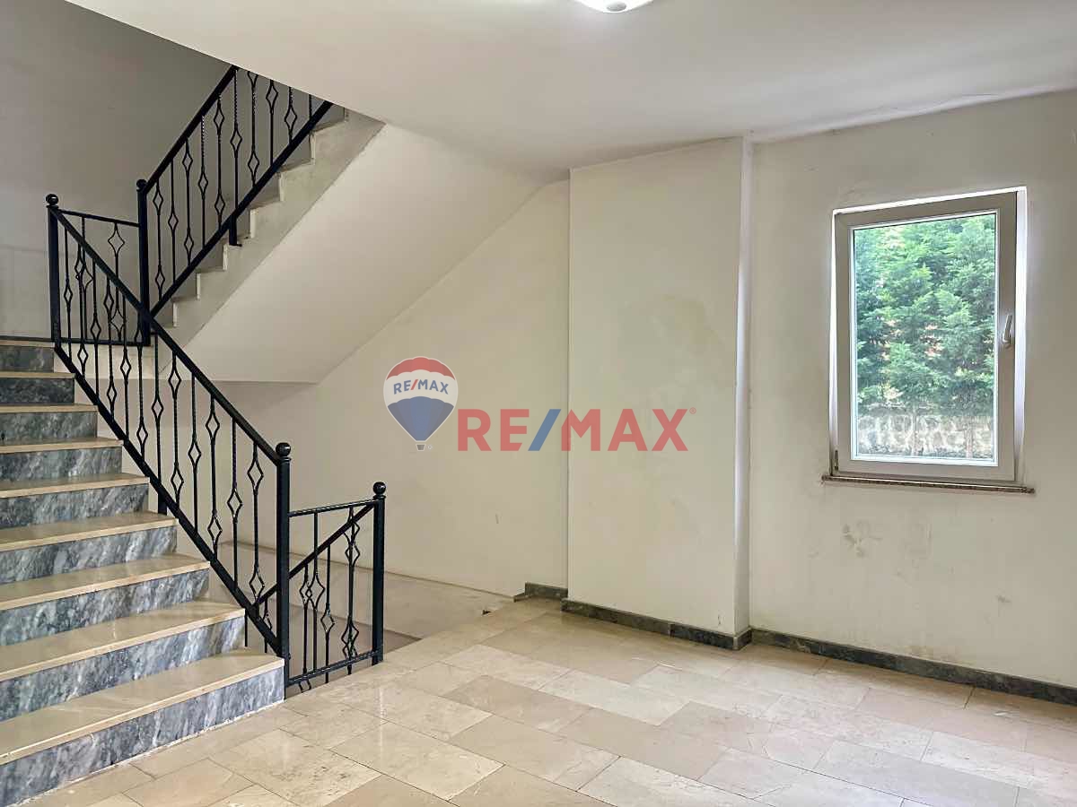 YALINCAK DENİZ EVLERİ SİTESİNDE KİRALIK 4+1 FIRSAT DAİRE