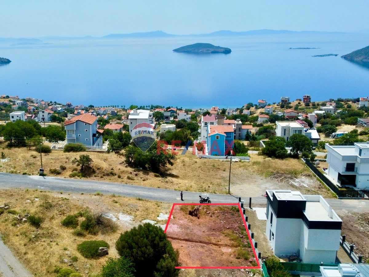 REMAX/İLYADA BİMEYKO ANAYOLALTI DÜZ BÖLGE MÜKEMMEL ARSA