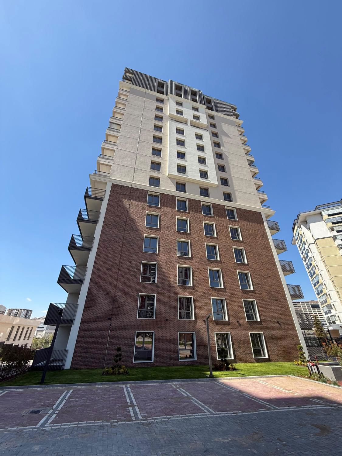 KIRALIK 1+1 DAİRE İSTANBUL YOLU METRO DURAĞI YENİMAHALLE CUMHURİYET MAHALLESİ