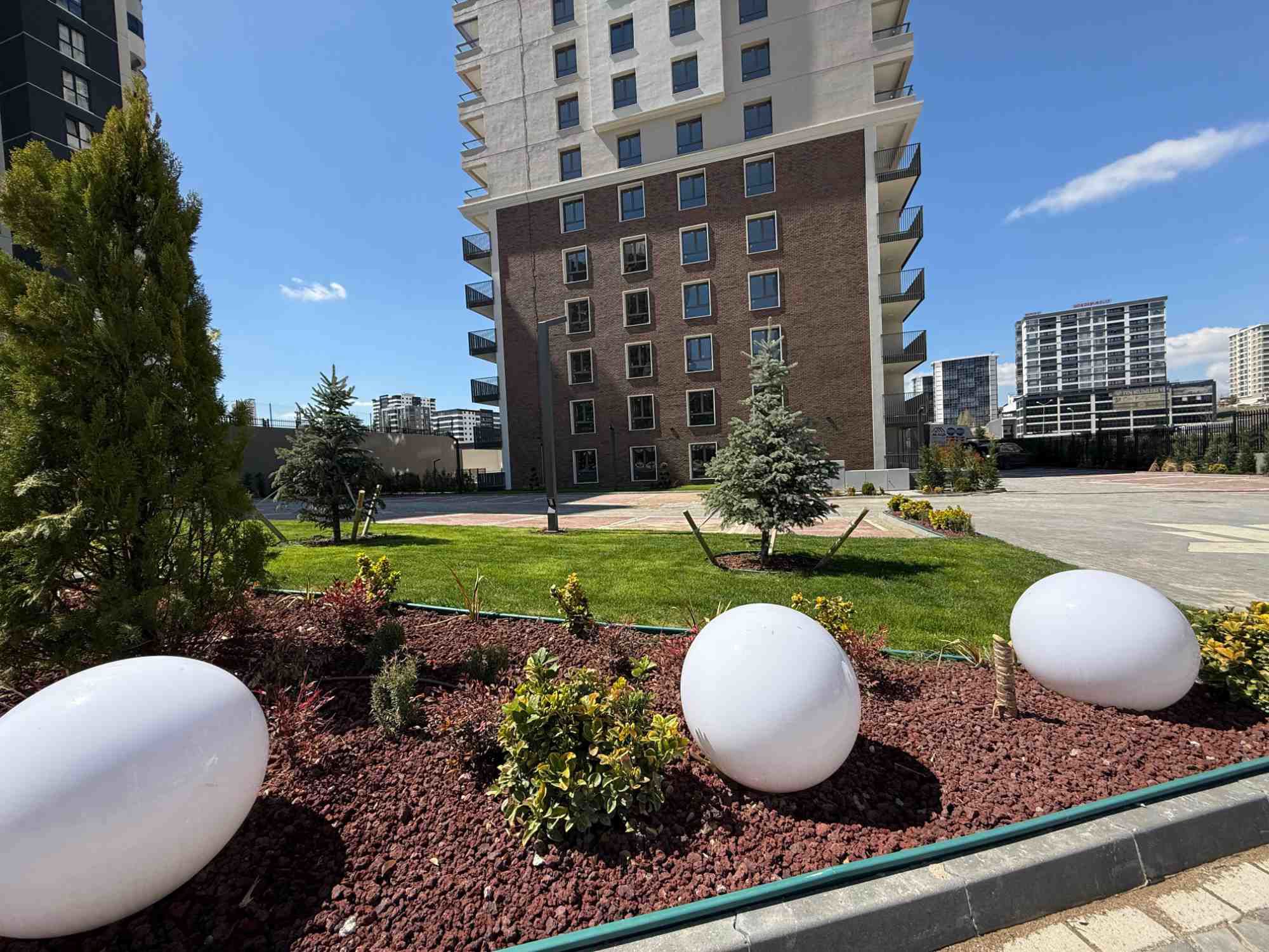 KIRALIK 1+1 DAİRE İSTANBUL YOLU METRO DURAĞI YENİMAHALLE CUMHURİYET MAHALLESİ