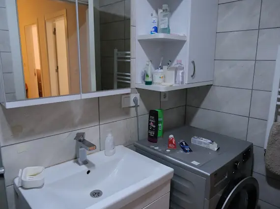 Property image 8