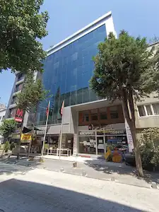 BAKIRKÖY - CEVİZLİK MAHALLESİ - DERSHANELER SOKAĞINDA 1400 M2 KİRALIK BİNA