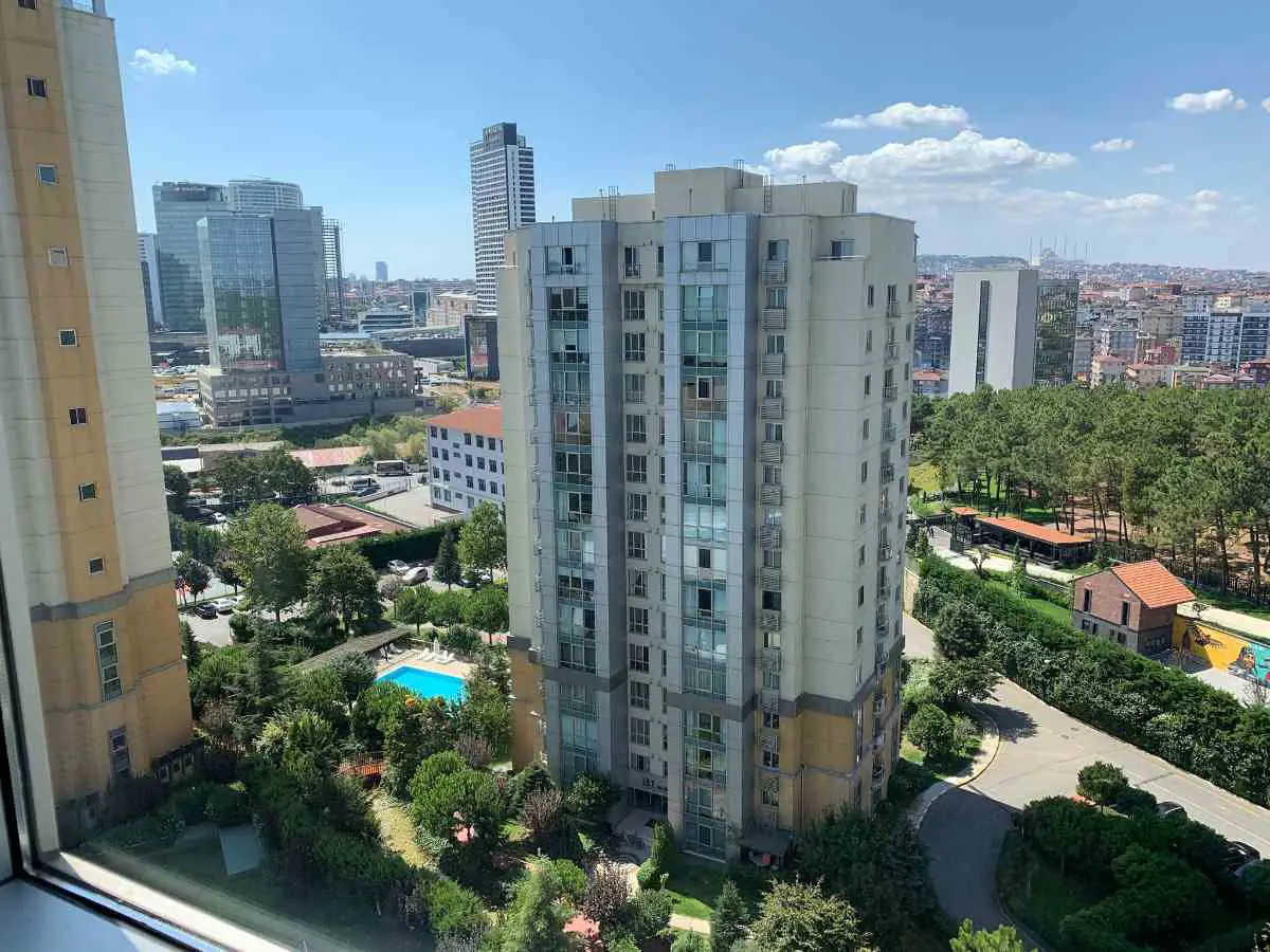 ÜMRANIYE DORAPARK SITESI'NDE ŞEREFIYELI 3+1 KIRALIK DAIRE... HESNA YILMAZ