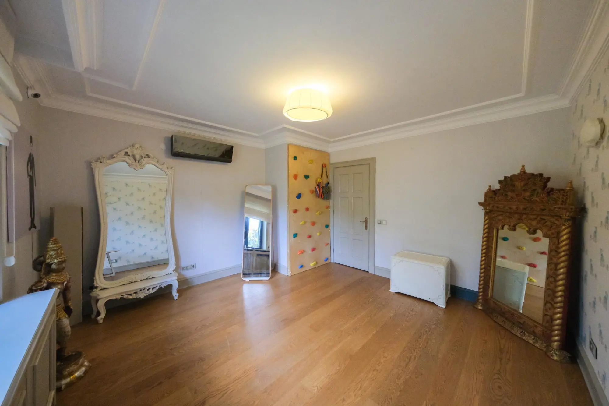 Property image 64