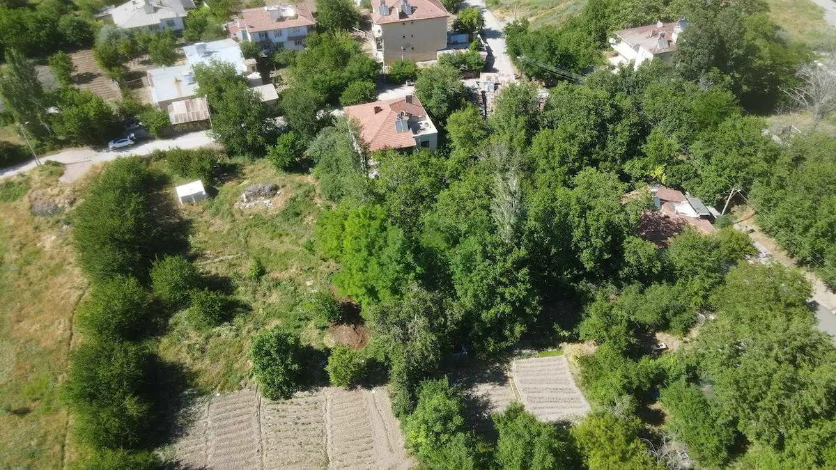 RE/MAX DEĞİŞİM-AKSARAY(YIĞİNKİ)'DE 5 KAT İMARLI ARSA
