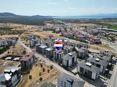 BURHANIYE BADEMALANINDA SATILIK 2+1 DAIRE