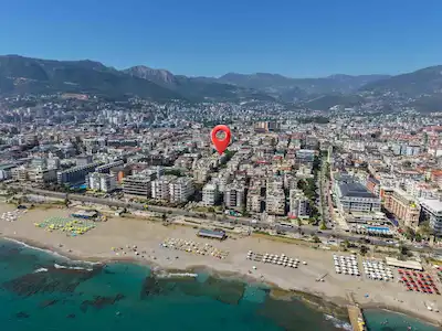 ALANYA OBA GÖLDE DENIZE 300 METRE MESAFEDE 250 M² SATILIK DÜKKAN