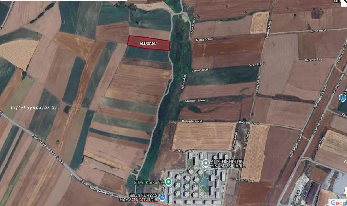 SİLİVRİ ALİPAŞA MAHALLESİNDE SATILIK 7.011 M2 TARLA 3