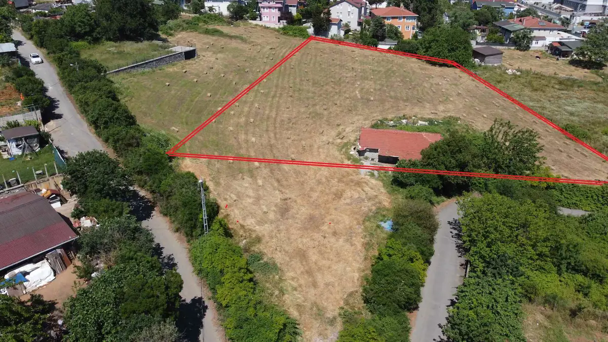 BEYKOZ RIVA MAH. MÜSTAKIL SATILIK 5.661M² İMARLI ARSA