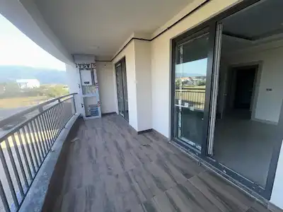 KARTEPE HÜRSOY BAHÇEM PROJESİNDE 3+1 SATILIK LÜKS ARAKAT DAİRE