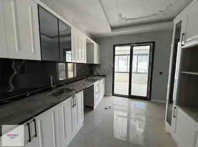 ERTUĞRULGAZİ'DE KAPALI OTOPARKLI,KAT BAHÇELİ FIRSAT 2,5+1 DAİRE