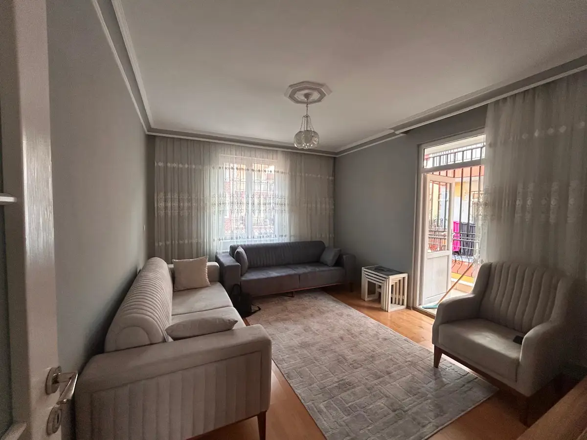 TEOMANPAŞA’DA 2+1 | 95 M² BRÜT | 3 CEPHELİ | BALKONLU | KREDİYE UYGUN