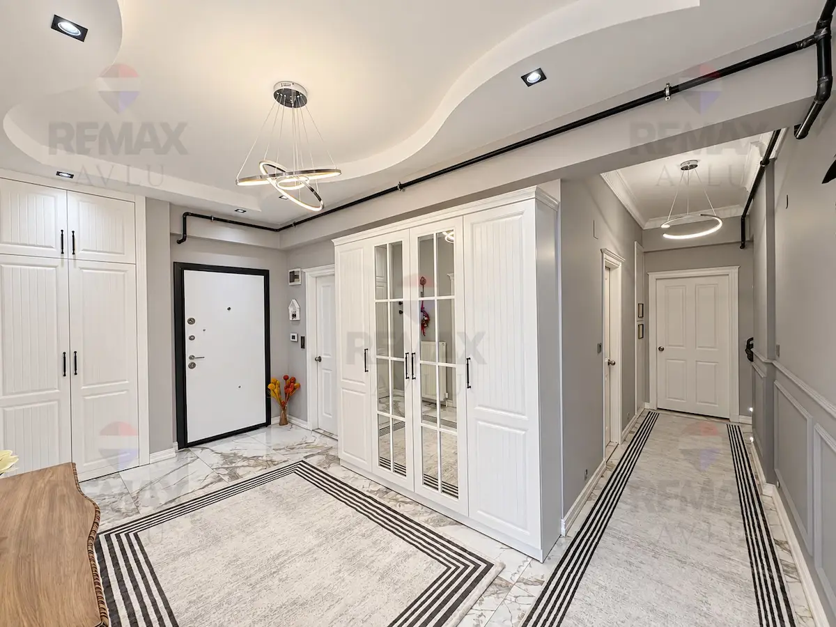 REMAX AVLU'DAN MENTEŞ’TE SATILIK GENİŞ 3+1 DAİRE