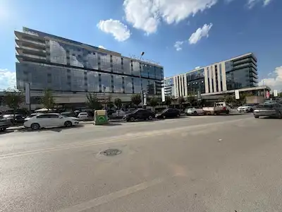 VEGA CENTER'DA KİRALIK 135M² YAPILI OFİS + KDV AVANTAJI İLE 