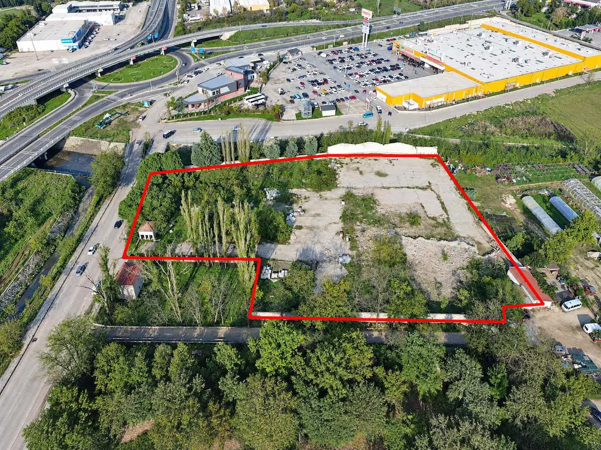 EDİRNE KEŞAN'DA STRATEJİK KAVŞAK NOKTASINDA 12.449 M² TİCARİ İMARLI SATILIK ARSA