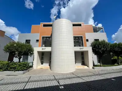 REMAX OYA DOĞAN SİNPAŞ LAGÜN 3+1 LILYUM TERAS BOŞ SATILIK DAİRE