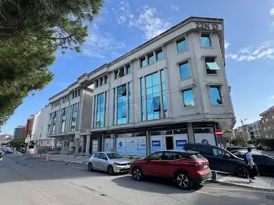 SANCAKTEPE HAVACILAR CADDESİ'NDE ZİN D İŞ MERKEZİNDE 2+1 75 M2