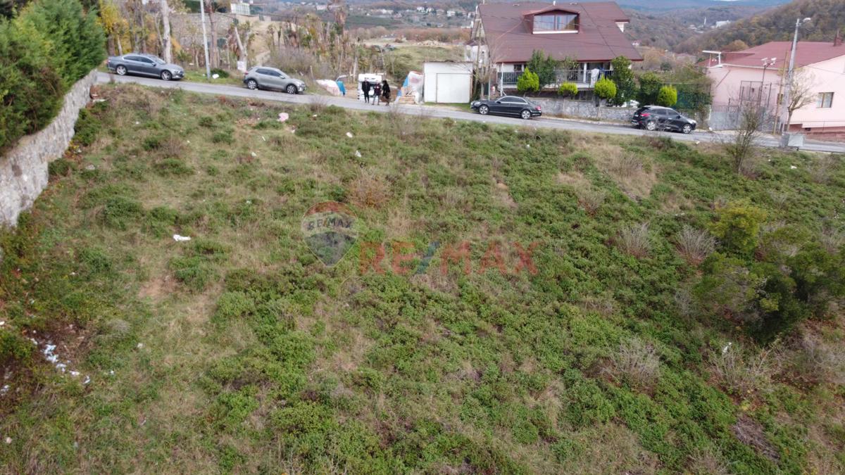 ÇAVUŞBAŞI ÇIFTLIK MAHALLESI'NDE MÜSTAKIL SATILIK 960M² ARSA