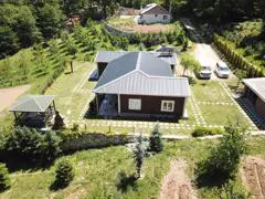 YALOVA ESADİYE KÖYÜNDE 12.950M2 ARAZİ İÇİNDE SATILIK ÇİFTLİK EVİ