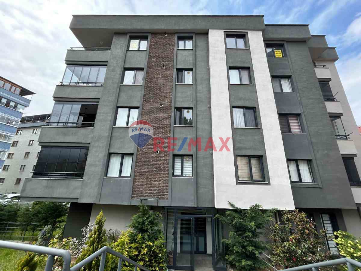 AYDINLIKEVLER MERKEZDE SATILIK 3+1 DAIRE