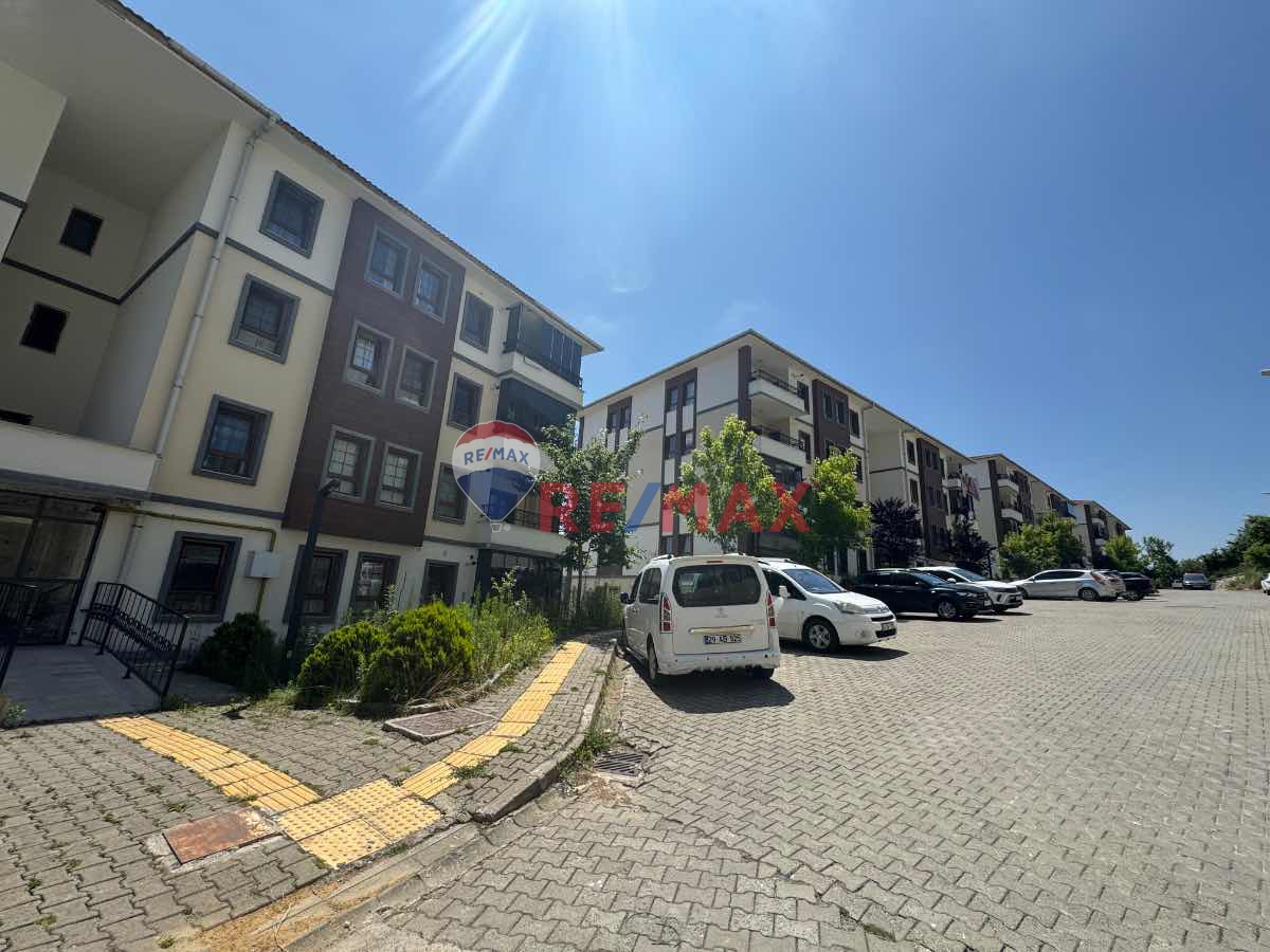 ARAKLI 3. ETAP TOKİ 'DE BORÇSUZ MANZARALI 2+1 SIFIR DAIRE
