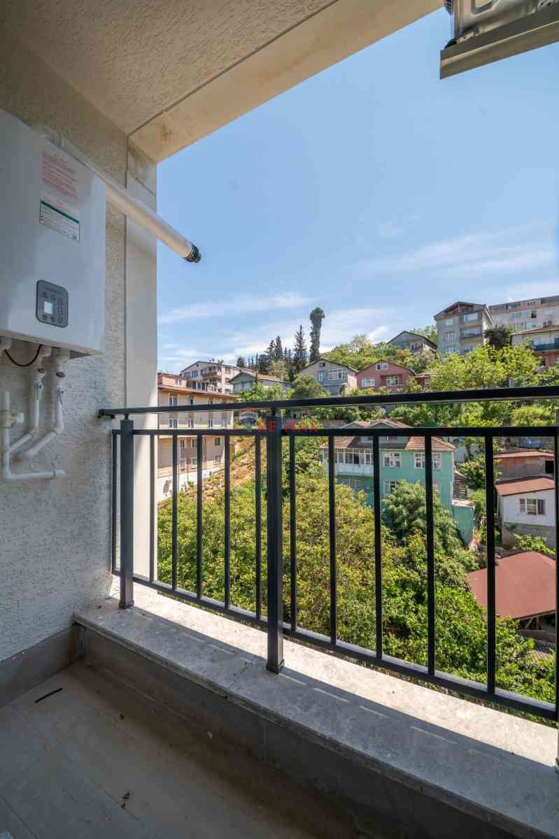 ÇENGELKÖY’DE SİTE İÇİ SIFIR 3+1 KİRALIK DAİRE