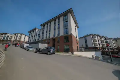 REMAX7TEPE'DEN BEYKOZ DA SİTE DE SATILIK 2+1 SIFIR DAİRE