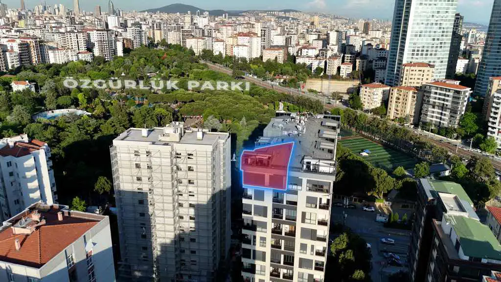 FENERYOLU ÖZGÜRLÜK PARKI VE DENIZ MANZARALI ÖZEL DUBLEKS RESIDANCE DAIRESI 3