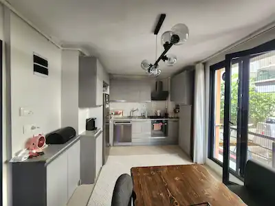SANCAKTEPE SEVENLER CADDESİ'NDE METROYA YAKIN 3+1 DUBLEKS DAİRE
