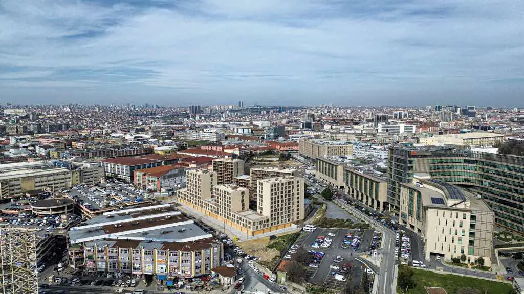 SUR YAPI TOPKAPI DA 38 M² SATILIK DÜKKAN MAĞAZA