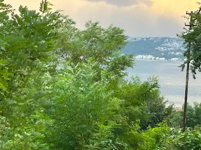 BEYKOZ GÜMÜŞSUYU’NDA KONUT İMARLI, KREDİYE UYGUN 150 M² HİSSELİ ARSA