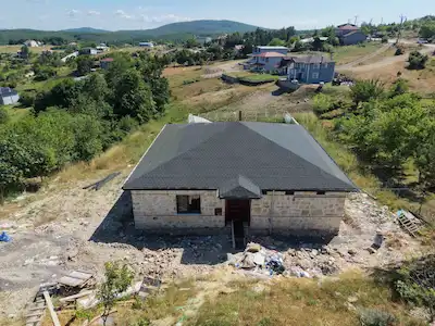 KÖRFEZ ELMACIK MAH. 1.908 M2 ARSA İÇINDE 135 M2 SIFIR LÜX TAŞ EV
