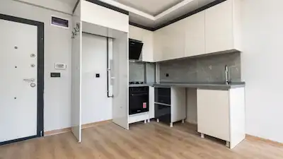 TAŞPINAR MAHALLESİNDE MERKEZİ KONUMDA SATILIK 1+1