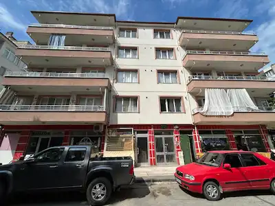 RE/MAX ŞEHİR'DEN YALOVA MERKEZDE KİRALIK DAİRE