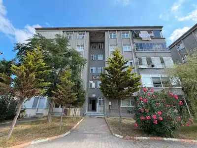 RE/MAX AY'DAN KARASU AZİZİYE MAHALLESİ’NDE 2+1 SATILIK DAİRE