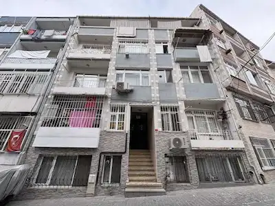 FIRSAT PİERRELOTİYE YAKIN 3+1 120M2 FULLTADİLATLI BALKONLU 2.KAT