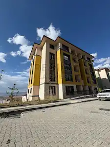 RE/MAX LACIVERT'TEN HILALKENT TOKILER'DE KIRALIK 2+1 DAIRE