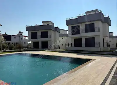 RE/MAX YAZ'DAN İÇMELER BÖLGESİNDE HAVUZLU SATILIK SIFIR VİLLALAR 