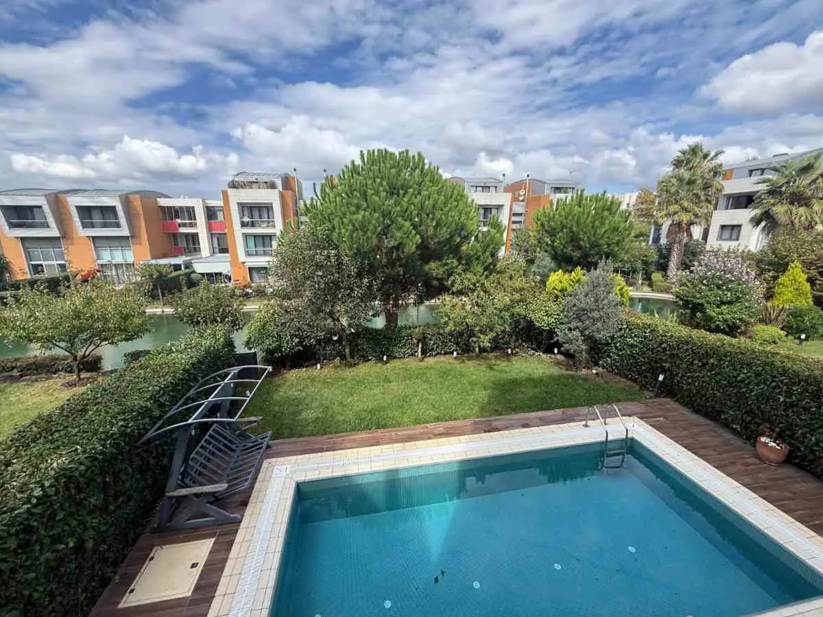 SİNPAŞ LAGÜN ÖZEL HAVUZLU 320 M² 5+1 İRİS TİPİ BAHÇE DUBLEKS 3